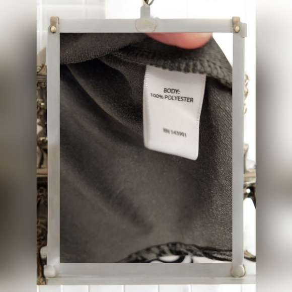 Coco + Carmen L/XL Crushed Velvet Green Mini - Picture 3 of 4